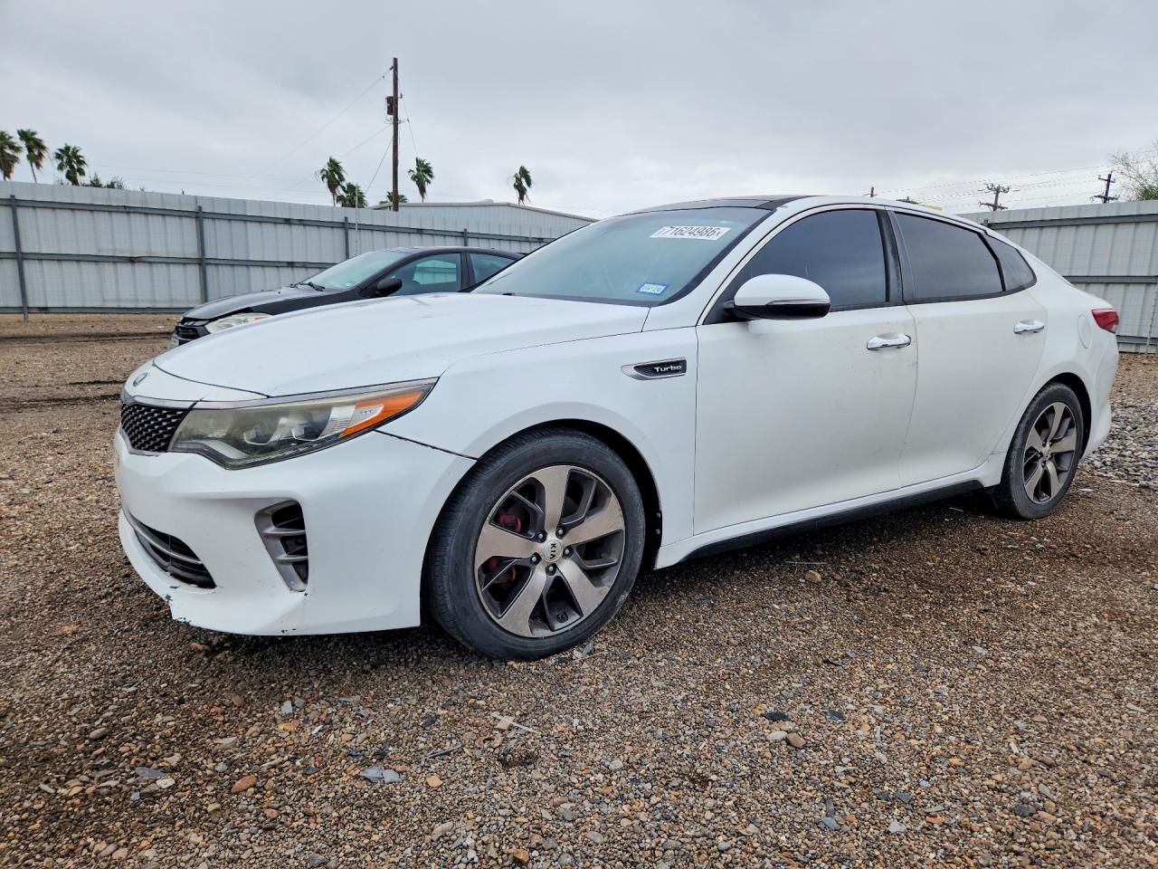 2017 KIA OPTIMA SX | 5XXGW4L27HG136489 | UPCARS