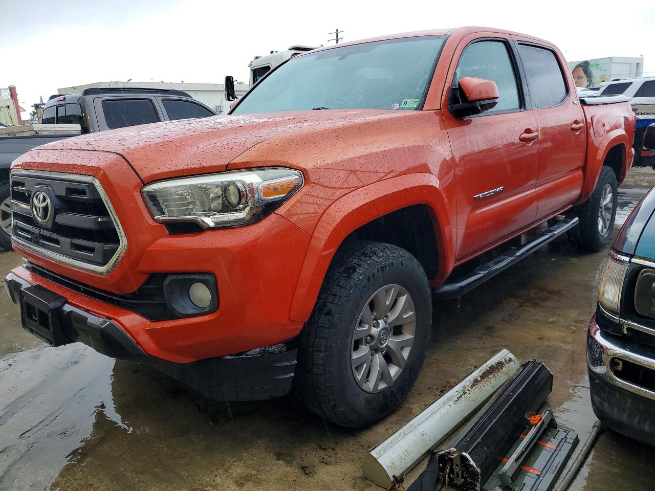 2017 TOYOTA TACOMA SR5 | 5TFAX5GN7HX075795 | UPCARS