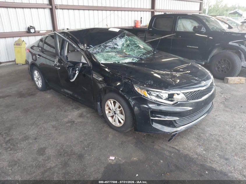 2016 KIA OPTIMA LX | 5XXGT4L39GG104739 | UPCARS