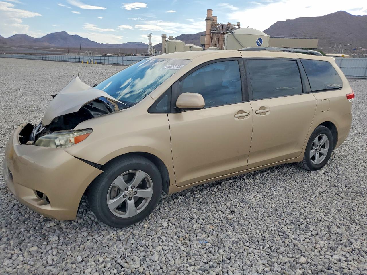 2012 TOYOTA SIENNA LE | 5TDKK3DC2CS242072 | UPCARS