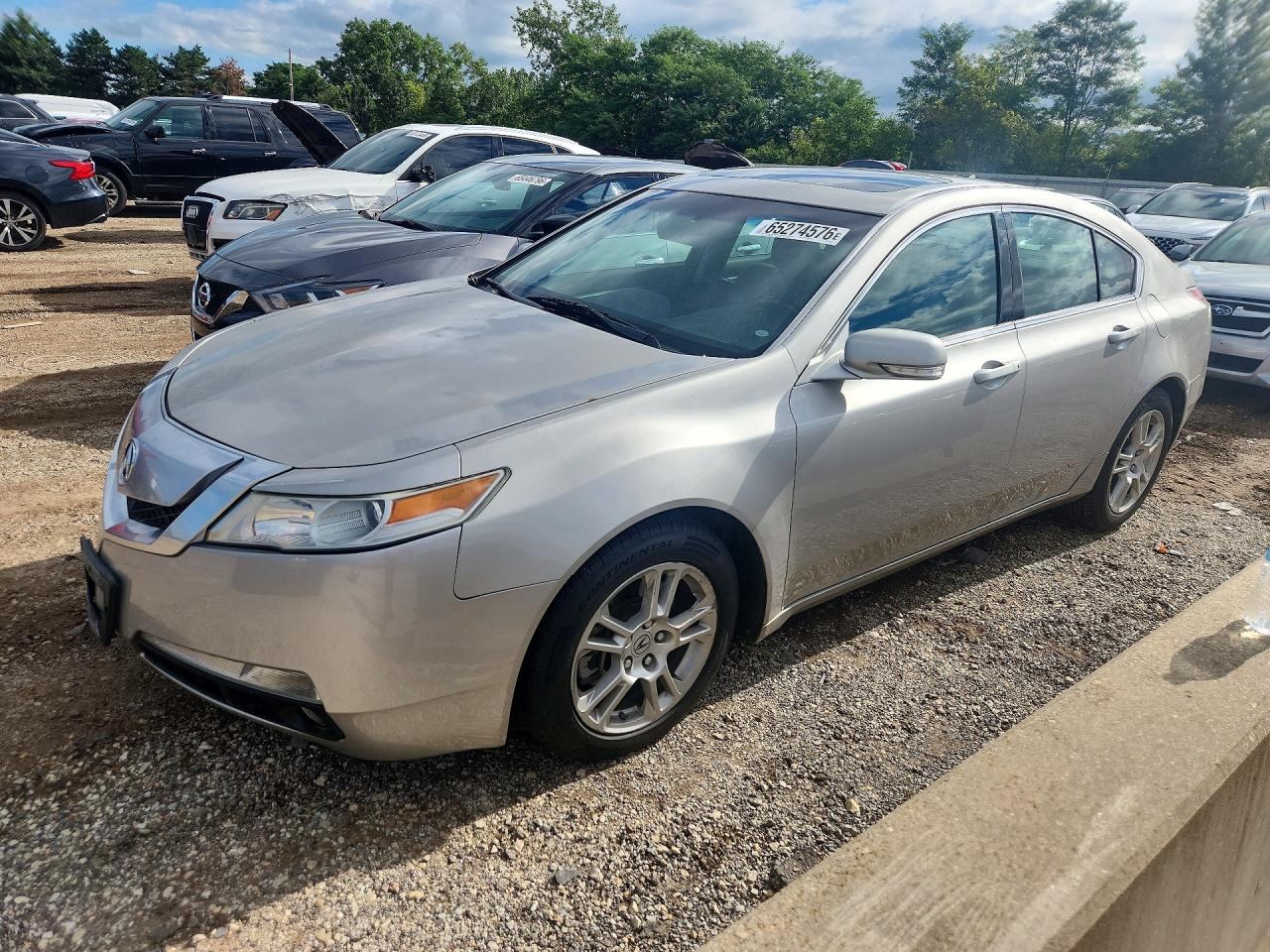 2010 ACURA TL | 19UUA8F24AA022327 | UPCARS