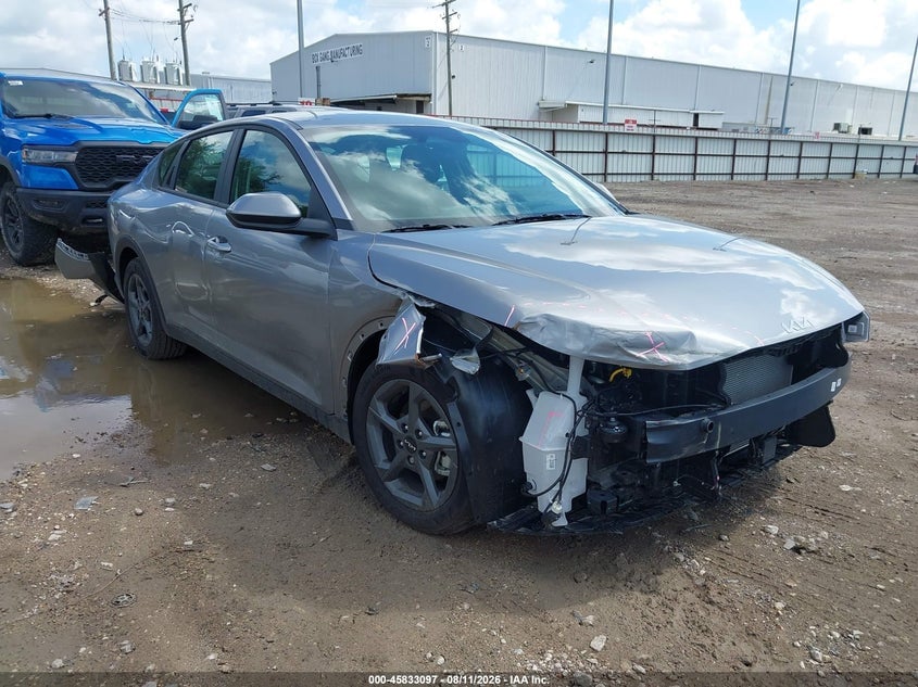 2026 KIA K4 LXS | 3KPFT4DE8TE293608 | UPCARS