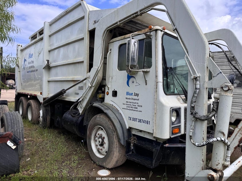 2003 MACK 600 MR600 | 1M2K189C43M021346 | UPCARS