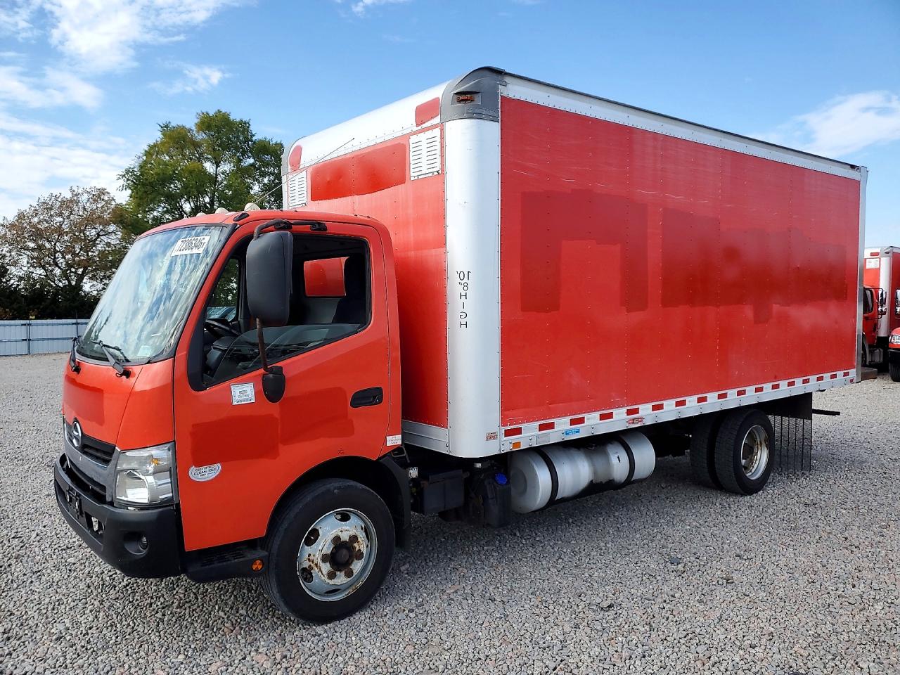 2017 HINO ALL OTHER BOX TRUCK | JHHSDM2H8HK005726 | UPCARS