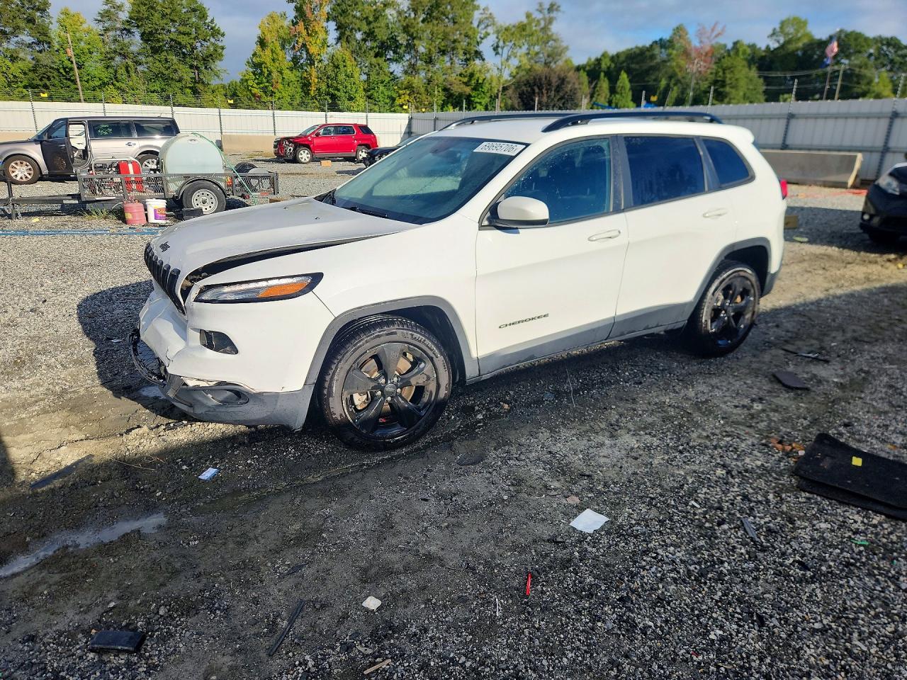 2018 JEEP CHEROKEE LATITUDE | 1C4PJLCB1JD552949 | UPCARS