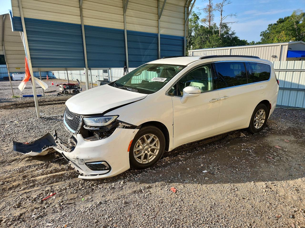 2022 CHRYSLER PACIFICA TOURING L | 2C4RC1BG5NR142145 | UPCARS
