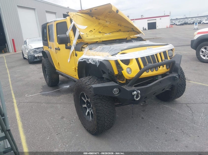 2015 JEEP WRANGLER UNLIMITED SPORT | 1C4BJWDGXFL592109 | UPCARS