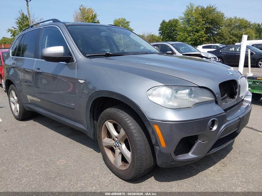 2013 BMW X5 XDRIVE50I | 5UXZV8C59D0C16905 | UPCARS