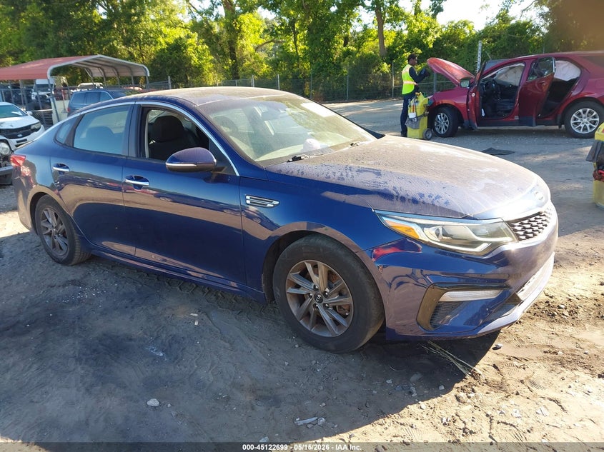 2019 KIA OPTIMA LX | 5XXGT4L35KG340636 | UPCARS