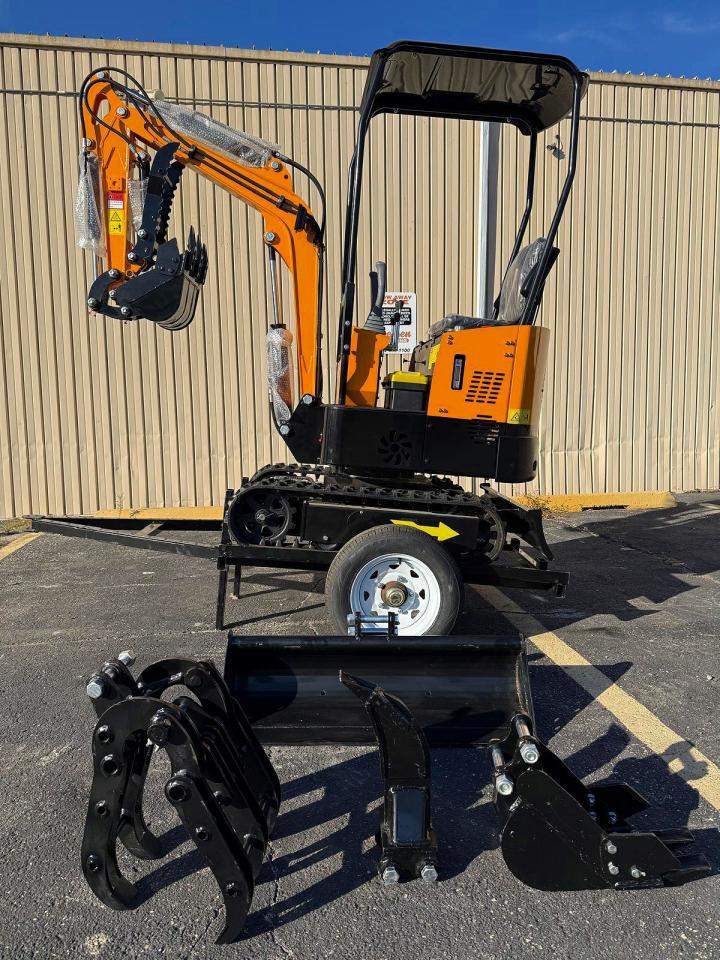 2027 OTHERS 1 Ton Exca | 38912186 | UPCARS