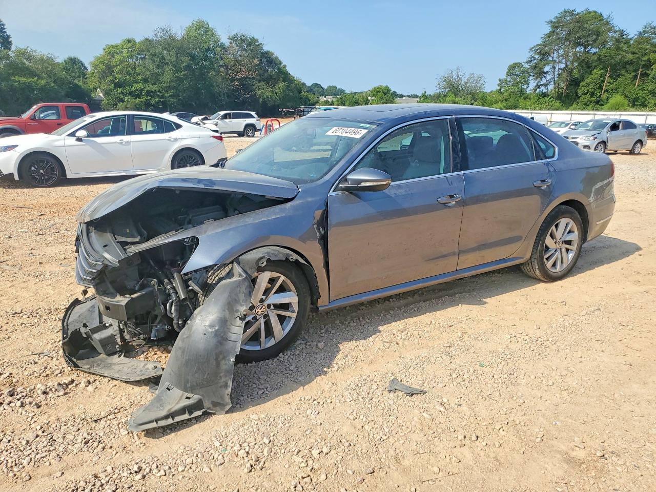 2018 VOLKSWAGEN PASSAT SE | 1VWBA7A35JC032981 | UPCARS