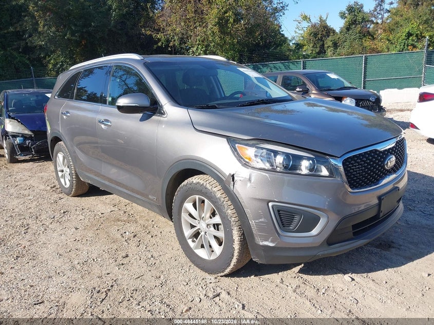2017 KIA SORENTO 2.4L LX | 5XYPGDA34HG323175 | UPCARS