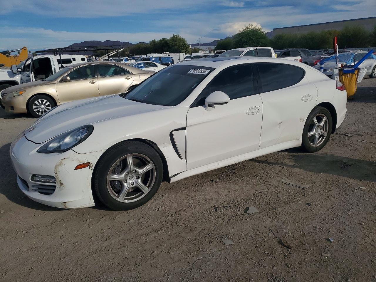 2011 PORSCHE PANAMERA 2 | WP0AA2A7XBL013414 | UPCARS