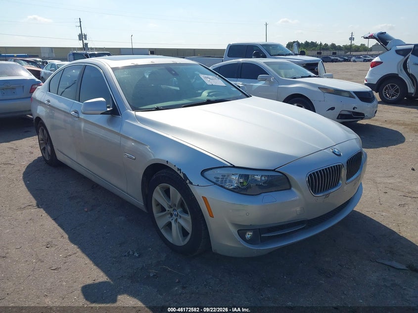 2012 BMW 528I | WBAXG5C59CDY30145 | UPCARS