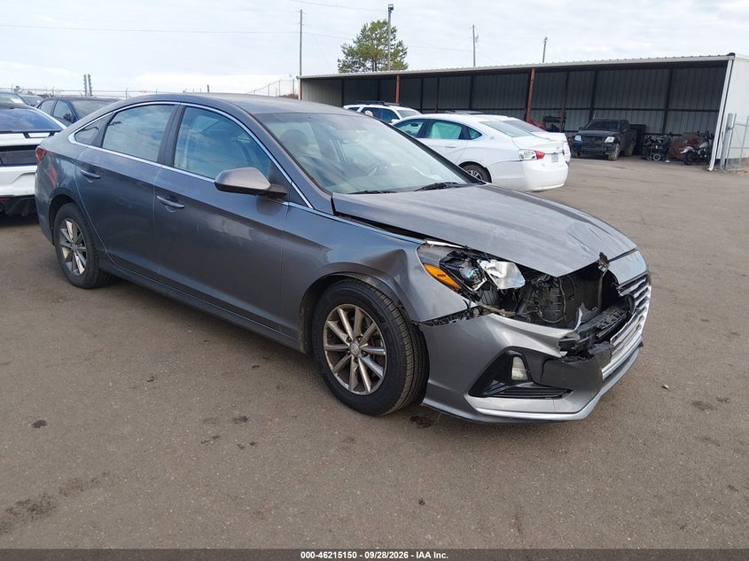 2018 HYUNDAI SONATA SE | 5NPE24AF2JH694494 | UPCARS