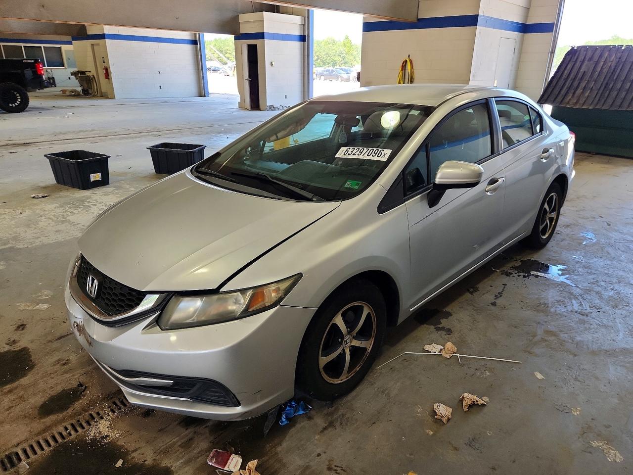 2015 HONDA CIVIC SE | 2HGFB2F74FH545483 | UPCARS