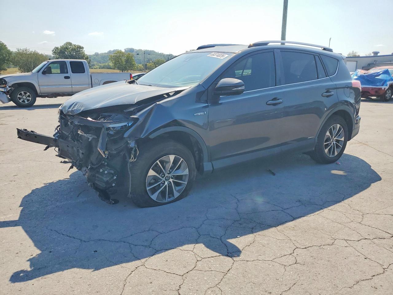 2018 TOYOTA RAV4 LE | JTMRJREV2JD191699 | UPCARS