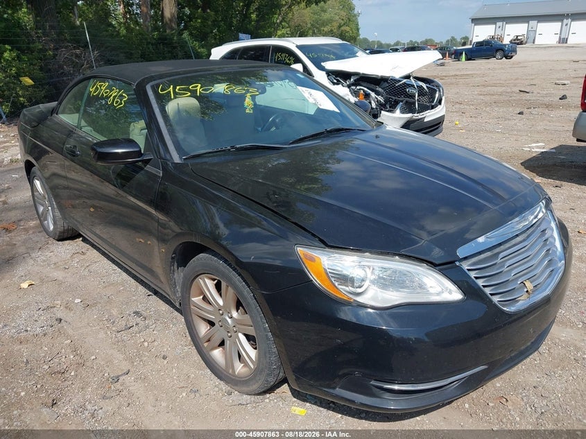 2013 CHRYSLER 200 TOURING | 1C3BCBEG9DN546682 | UPCARS