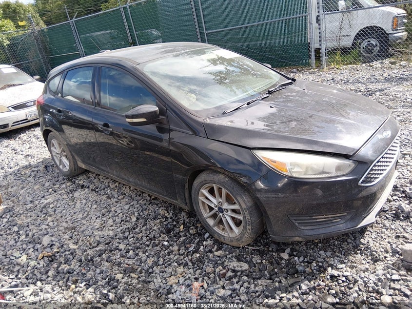 2015 FORD FOCU SE | 1FADP3K21FL213744 | UPCARS