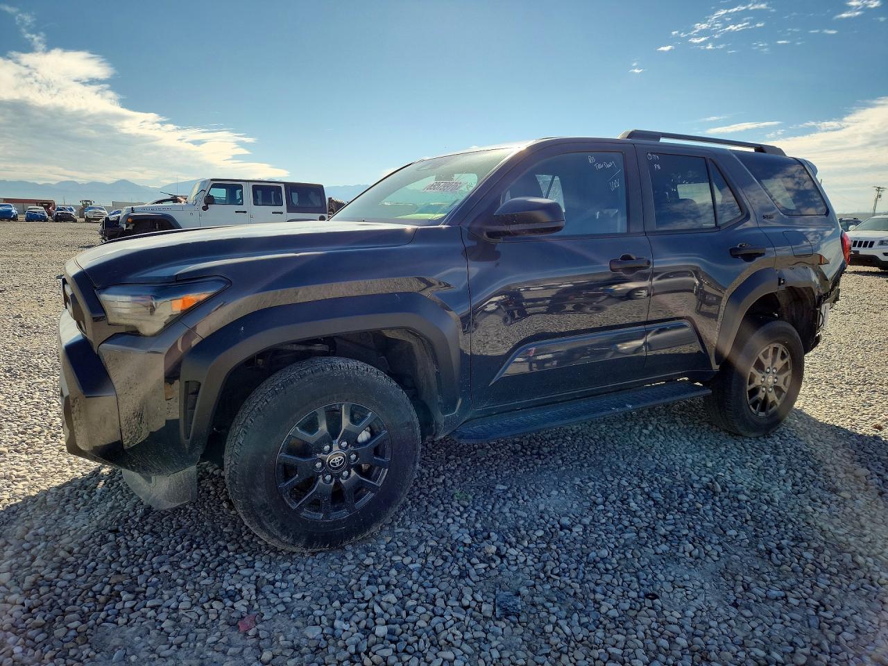 2025 TOYOTA 4RUNNER SR5 | JTEVA5BR9S5025623 | UPCARS