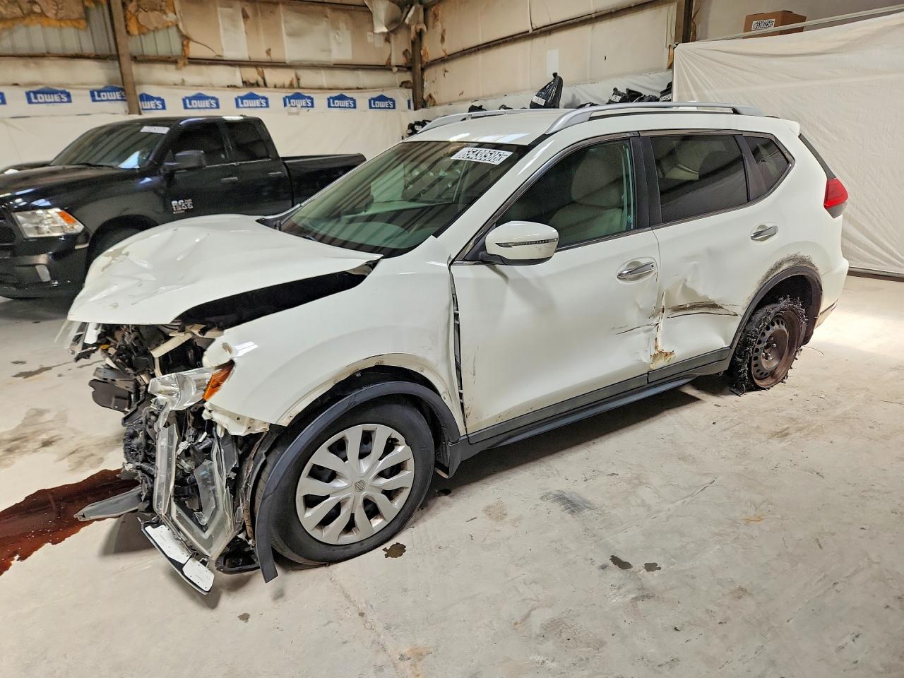2017 NISSAN ROGUE S | 5N1AT2MT1HC840435 | UPCARS