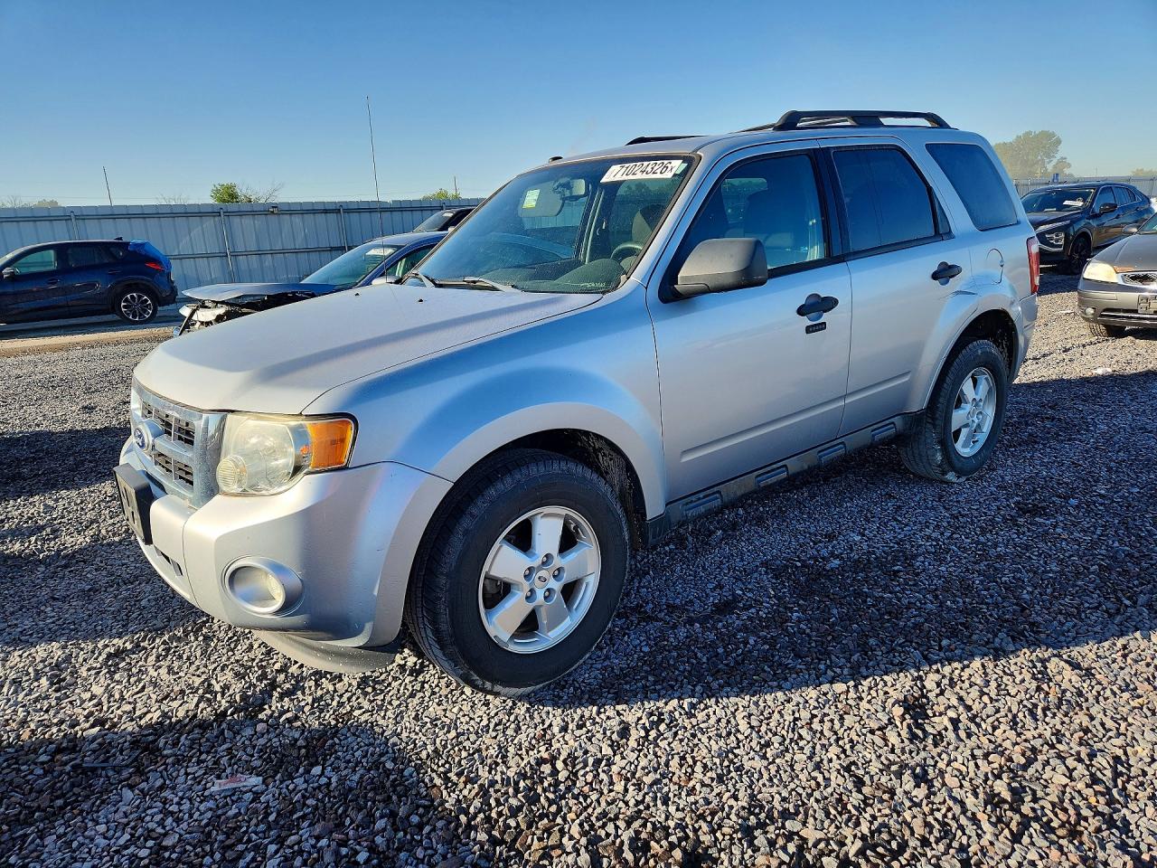 2010 FORD ESCAPE XLT | 1FMCU0D78AKD39079 | UPCARS