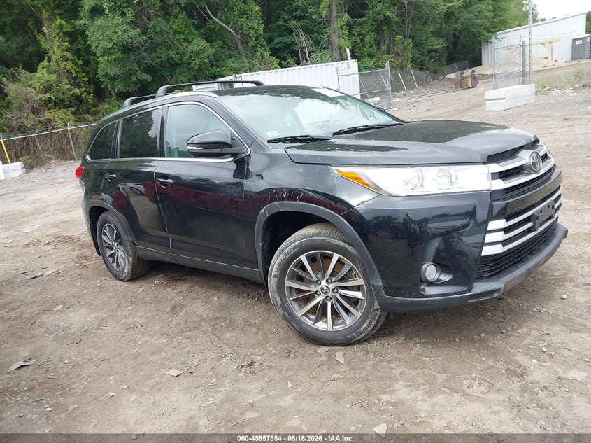 2019 TOYOTA HIGHLANDER XLE | 5TDJZRFHXKS985337 | UPCARS