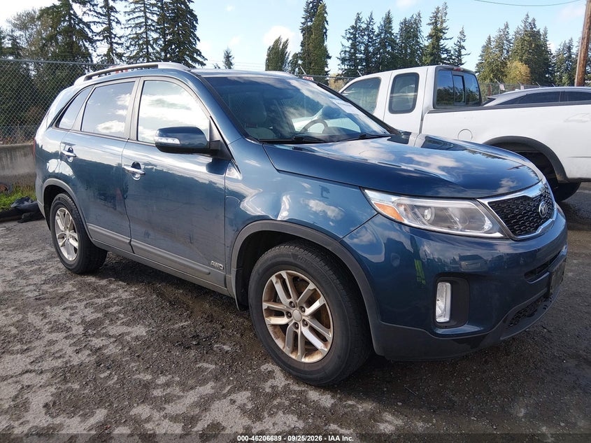 2015 KIA SORENTO LX | 5XYKTDA66FG600955 | UPCARS