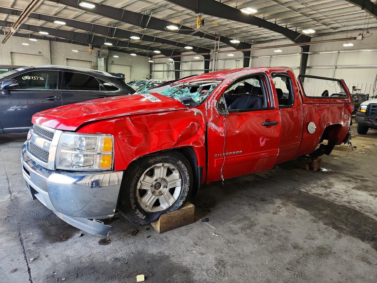 2013 CHEVROLET SILVERADO K1500 LT | 1GCRKSE77DZ202807 | UPCARS