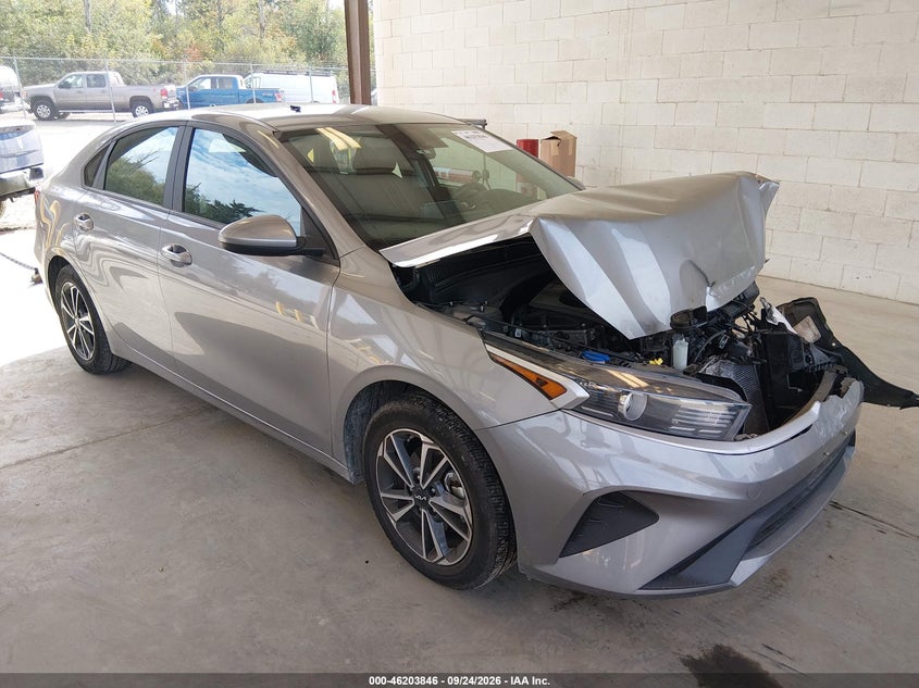 2023 KIA FUERTE LXS | 3KPF24AD2PE590989 | UPCARS
