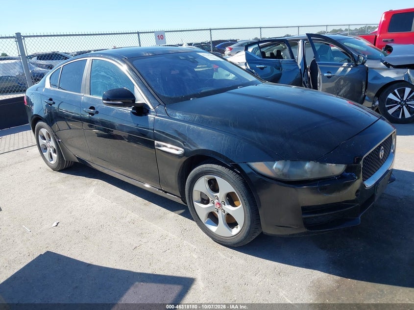 2017 JAGUAR XE 25T | SAJAR4BG3HA967379 | UPCARS