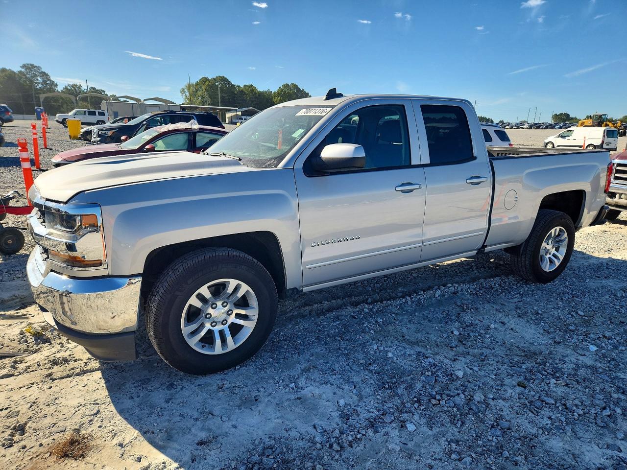 2016 CHEVROLET SILVERADO C1500 LT | 1GCRCREC8GZ420763 | UPCARS