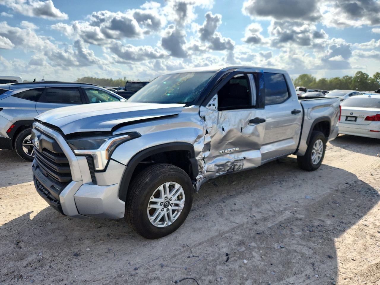 2025 TOYOTA TUNDRA SR5 | 5TFLA5DB1SX248108 | UPCARS