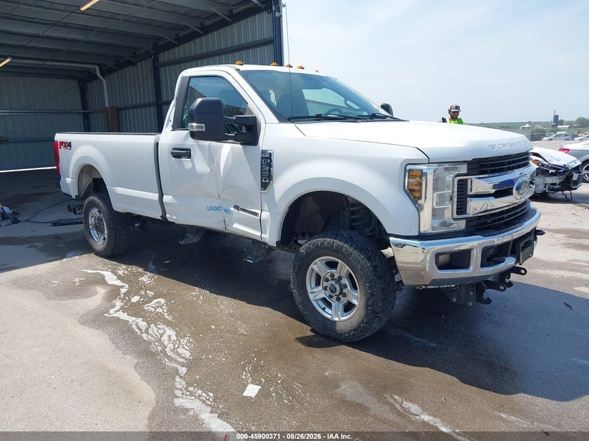 2019 FORD F-350 XL | 1FTRF3BT6KEF12897 | UPCARS