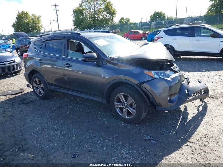 2015 TOYOTA RAV4 XLE | JTMRFREV4FJ018745 | UPCARS