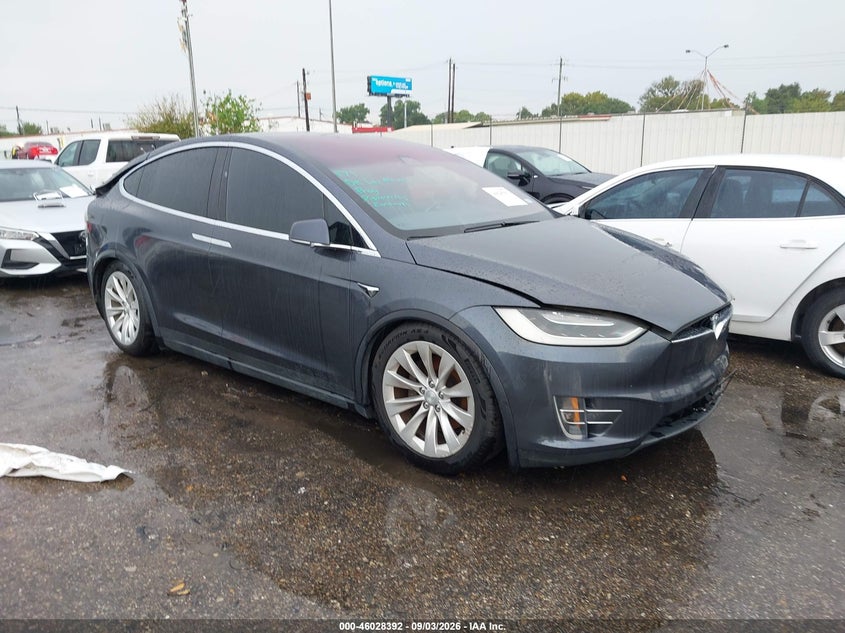 2018 TESLA MODEL X 100D/75D/P100D | 5YJXCBE22JF103905 | UPCARS
