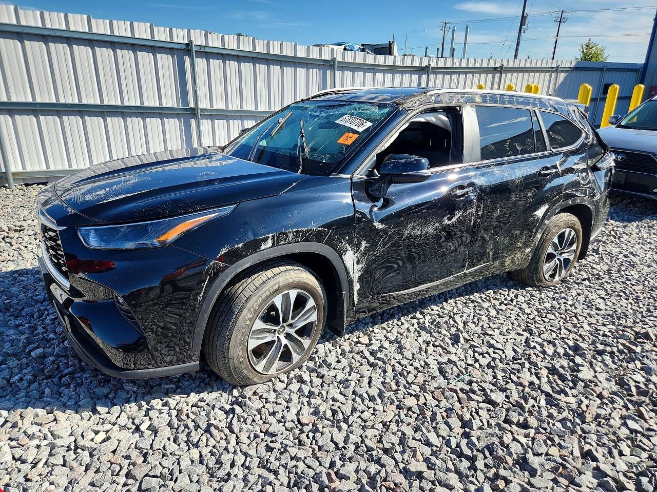 2023 TOYOTA HIGHLANDER XLE | 5TDKDRBH9PS511718 | UPCARS