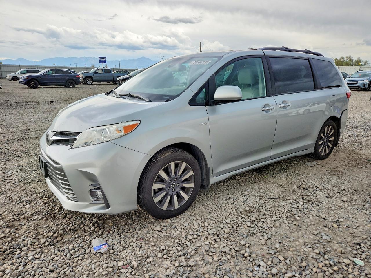 2020 TOYOTA SIENNA XLE 7-PASSENGER | 5TDDZ3DC6LS231404 | UPCARS