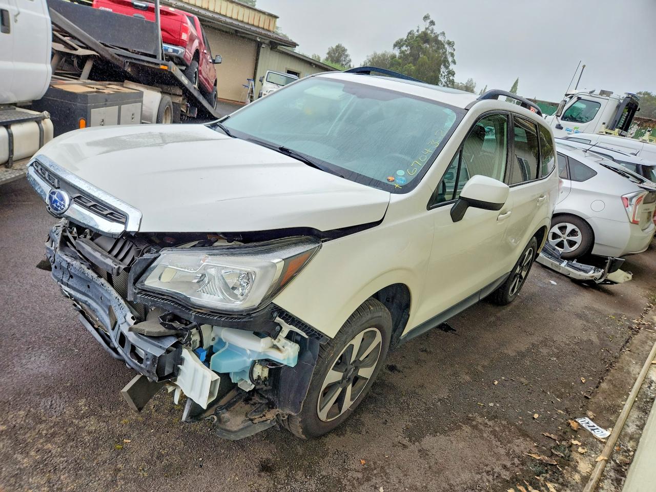 2018 SUBARU FORESTER 2.5I PREMIUM | JF2SJADC7JH610188 | UPCARS