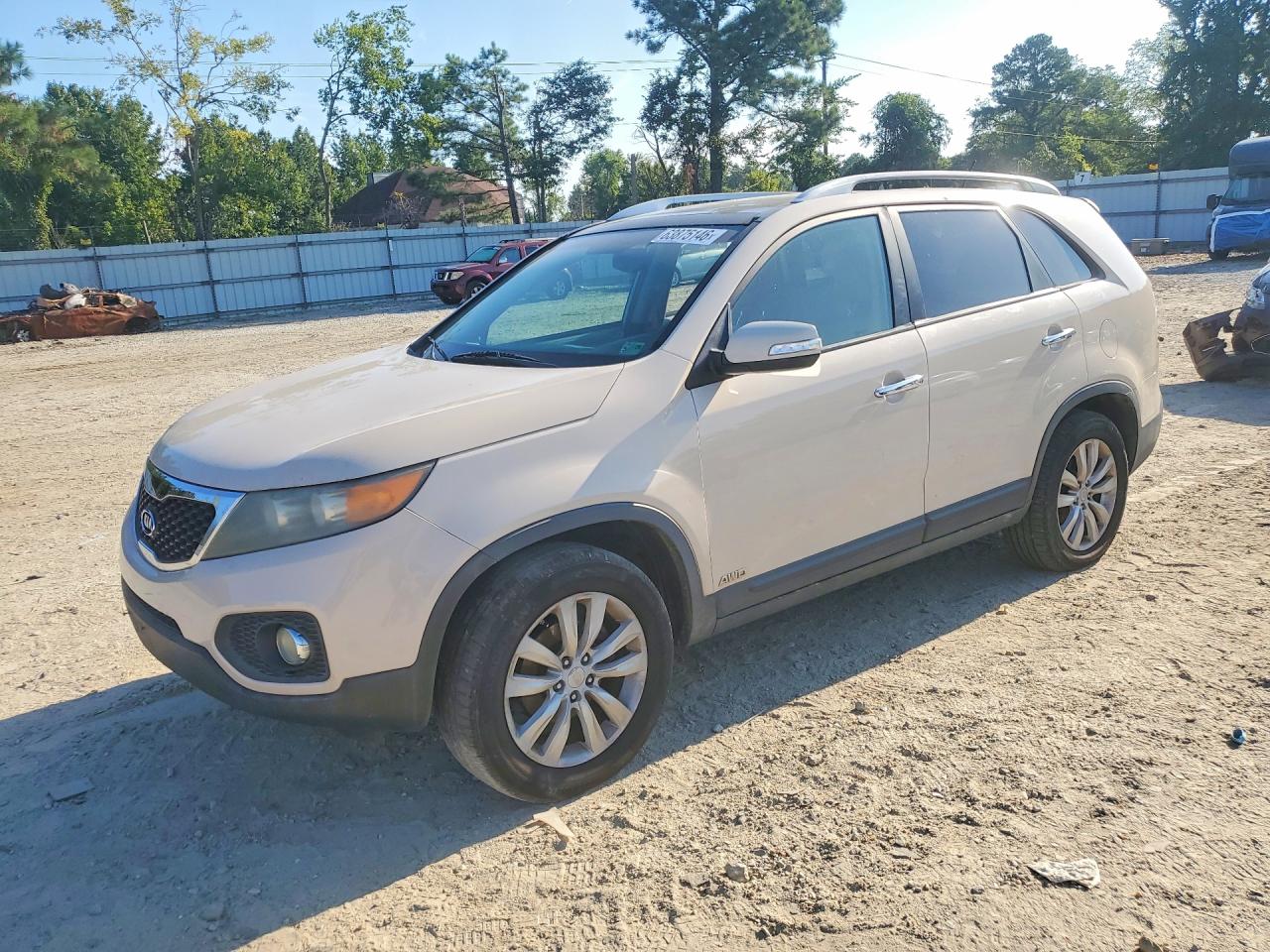 2011 KIA SORENTO EX | 5XYKUDA24BG060879 | UPCARS