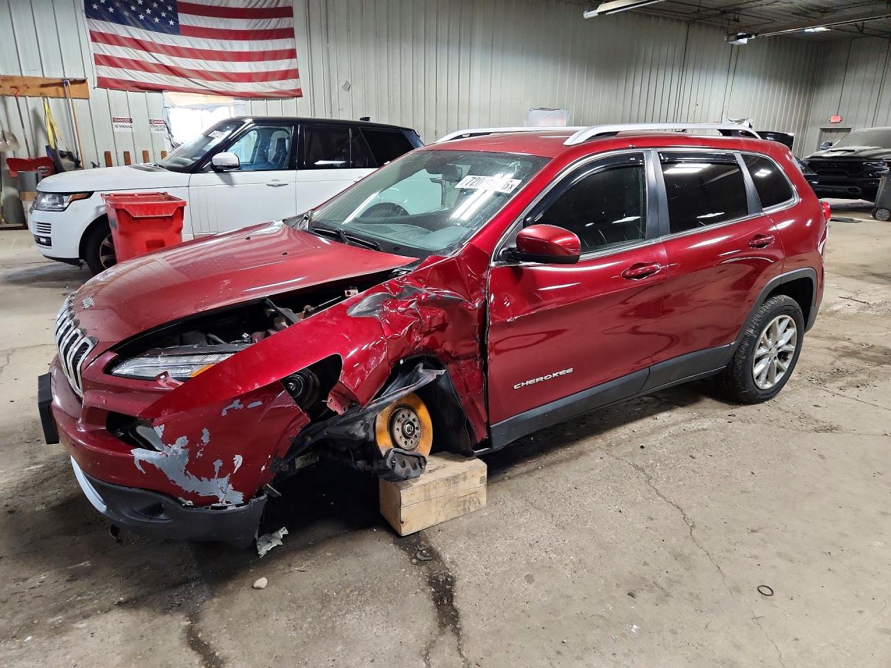 2015 JEEP CHEROKEE LATITUDE | 1C4PJMCB3FW571763 | UPCARS