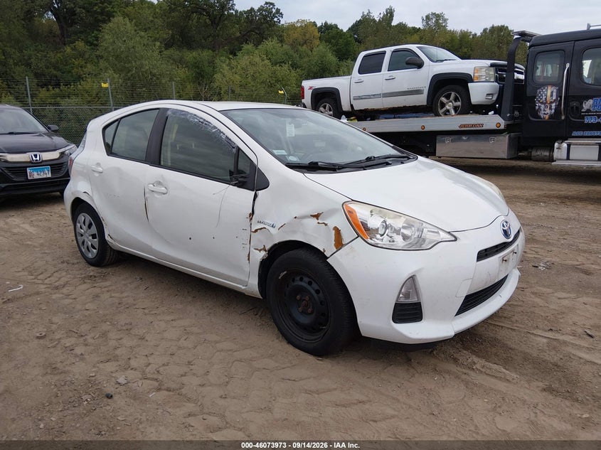 2014 TOYOTA PRIUS C TWO | JTDKDTB3XE1569512 | UPCARS
