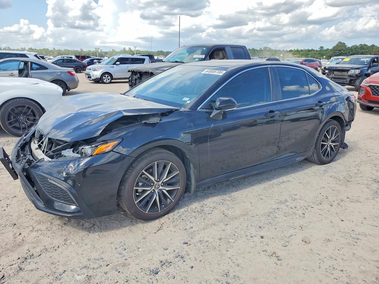 2024 TOYOTA CAMRY SE | 4T1G11AK2RU234756 | UPCARS