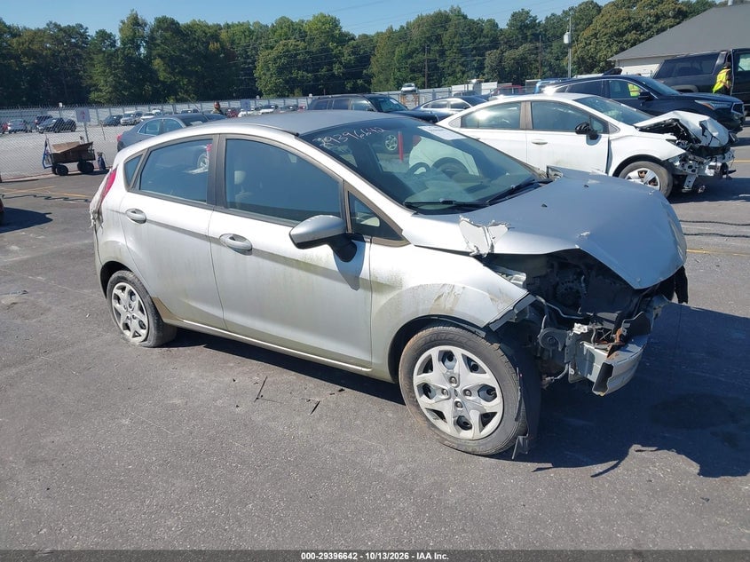 2011 FORD FIESTA SE | 3FADP4EJ4BM186122 | UPCARS