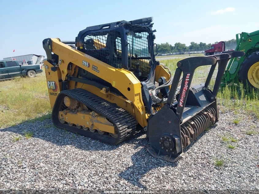 2025 CATERPILLAR SKID STEER AND BRUSH CUTTER | CAT00265HKR409282 | UPCARS