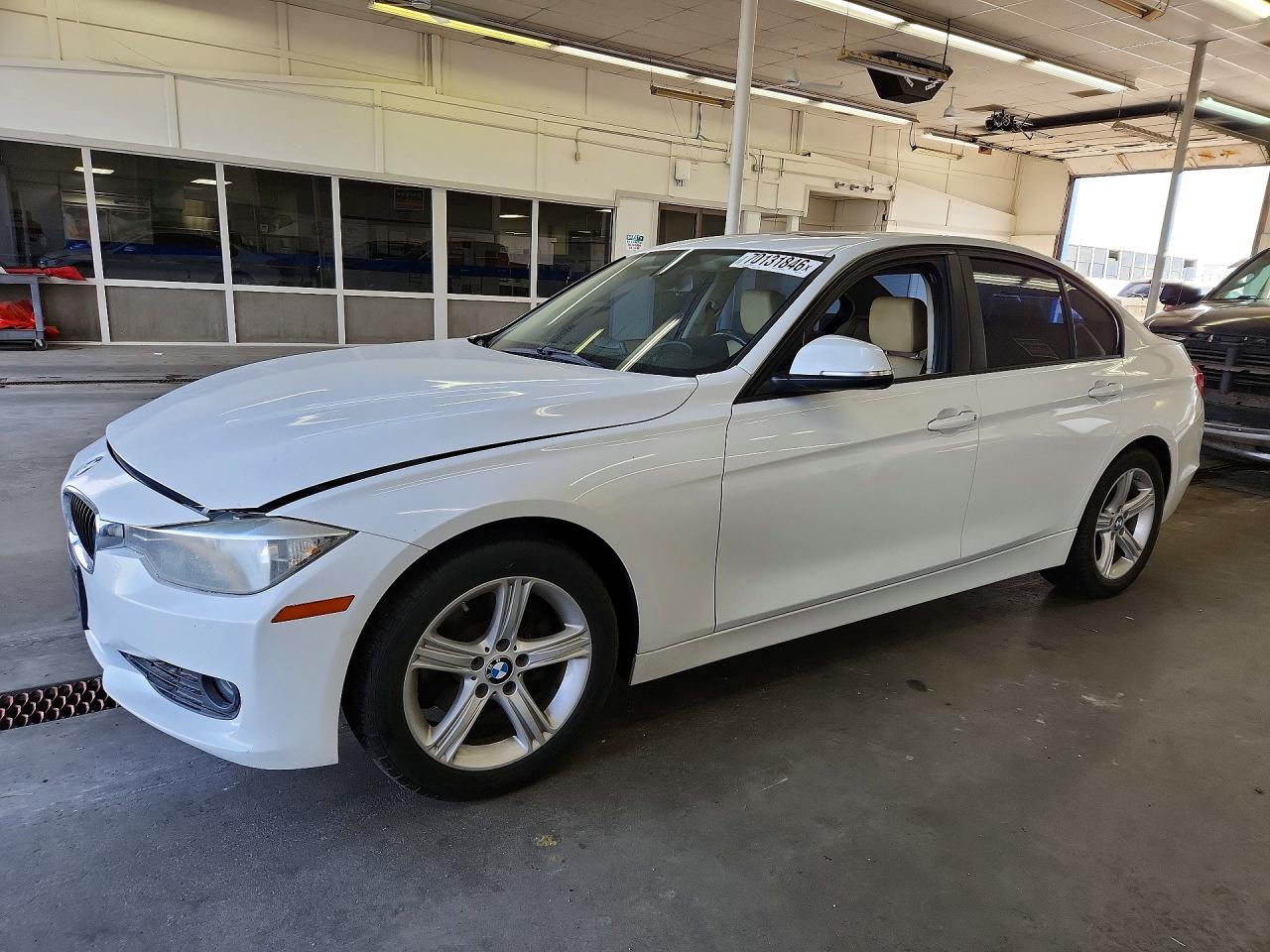 2012 BMW 3 SERIES I | WBA3A5C55CF343738 | UPCARS