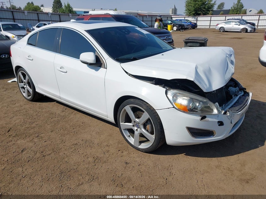 2012 VOLVO S60 T5 | YV1622FS8C2040466 | UPCARS