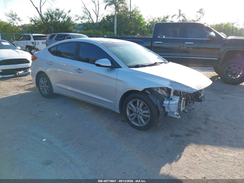 2018 HYUNDAI ELANTRA SEL | 5NPD84LF2JH237353 | UPCARS