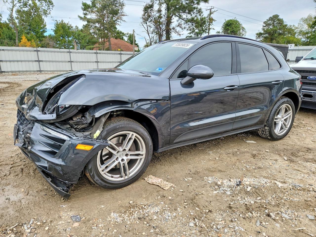 2017 PORSCHE MACAN | WP1AA2A55HLB01096 | UPCARS