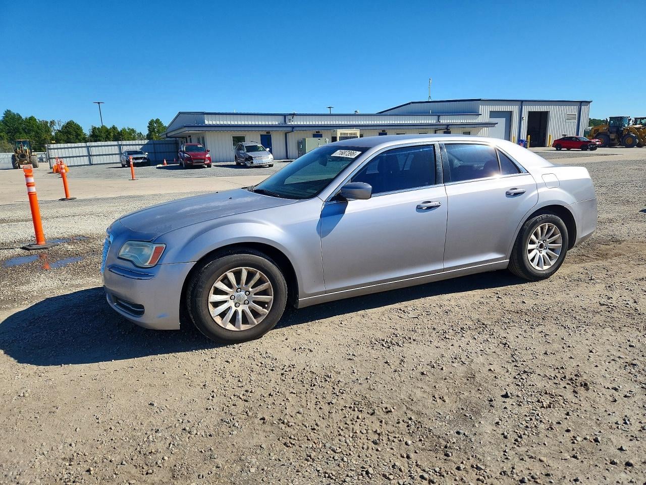 2013 CHRYSLER 300 | 2C3CCAAG1DH627074 | UPCARS